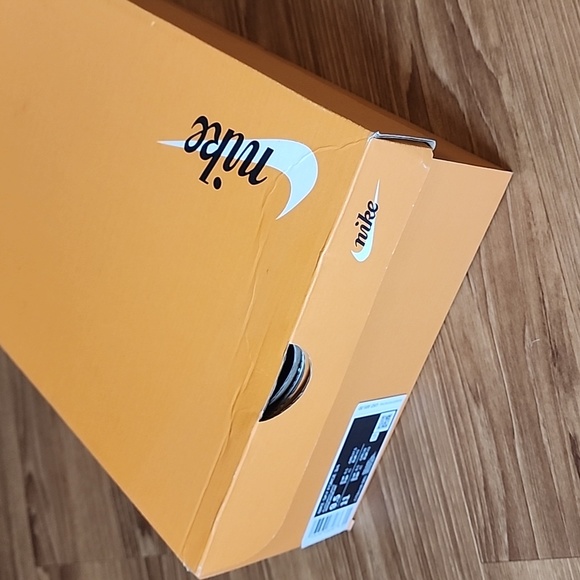 NEW IN BOX! Never Worn! Nike Sky Forces 3/4 | Clear outer sole! - Picture 3 of 12